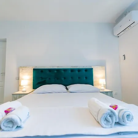 Casa Andrei & Alex 3*